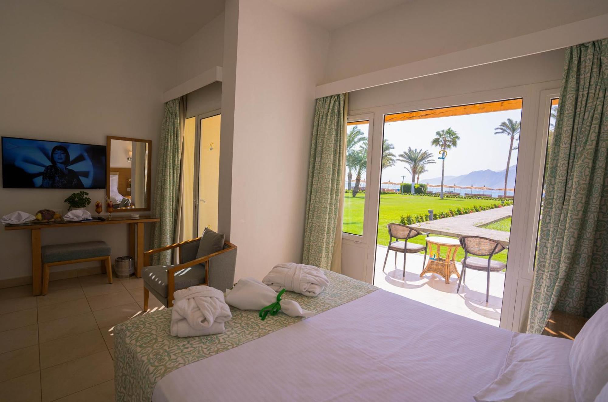 Dahab Lagoon Club & Resort Ex Tirana Dahab Exterior photo
